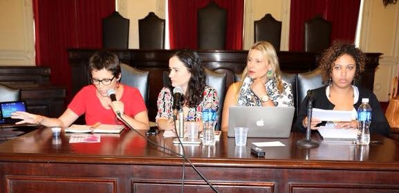 Mesa Gênero e Política de Drogas, com Nathália OLiveira, Daniele Vallim, Thamires Regina, Junya Barletta